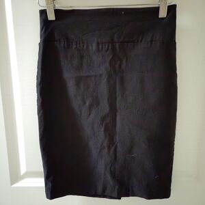 Iz Byer Classic Black Pencil Skirt